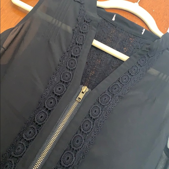 Sheer Patterned Tank Top - Picture 2 of 2